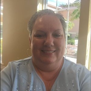 Meet your Posher, Pam